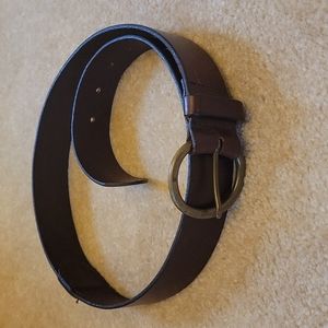 Gap leather belt